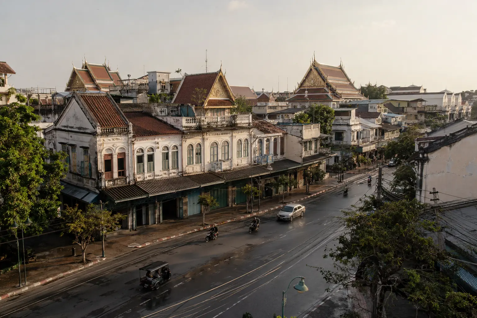 Atmospheric view across Bangkok Old Town